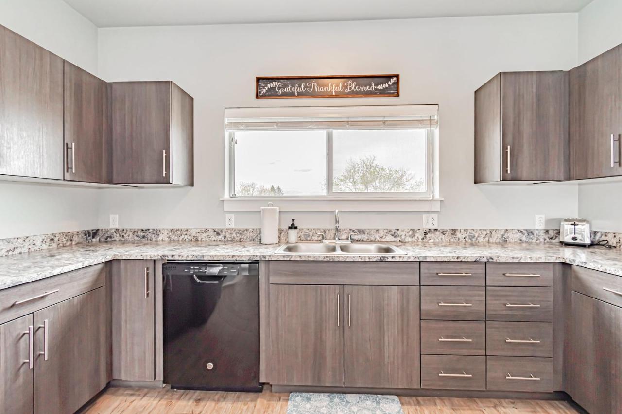 Bringham'S Mill Apartments Perfect For Groups Full Kitchen Gym And Free Parking Rexburg Exteriör bild
